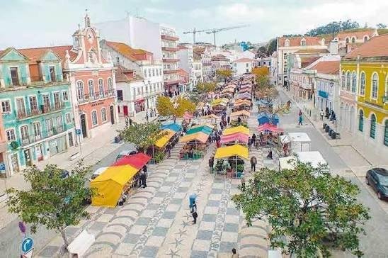 Best Areas to Live Near Óbidos