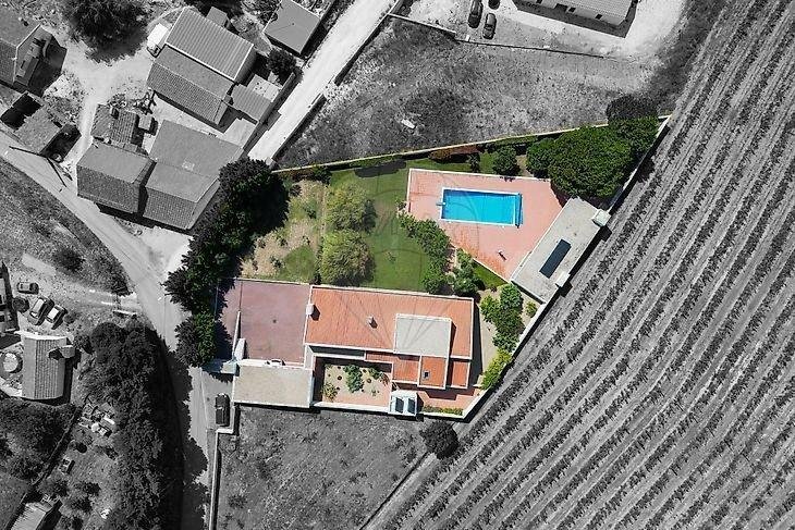 Houses for Sale Near Caldas da Rainha
