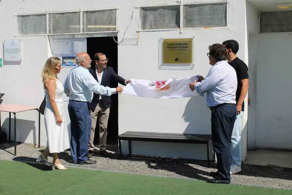 Campo da Quinta da Boneca homenageia Vasco de Oliveira em cerimónia simbólica