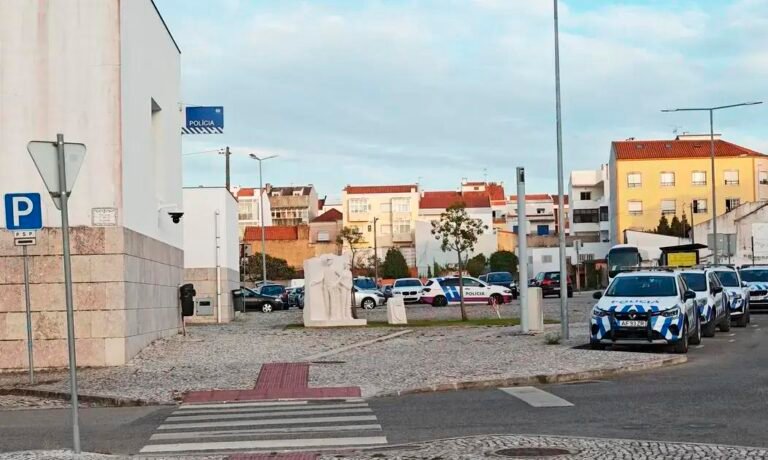Mulher detida em Caldas da Rainha por coação e violência doméstica